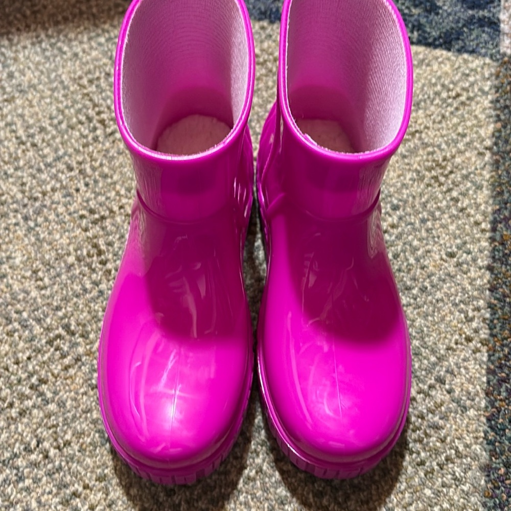 UGG Drizlita Rain Boots Purple/Pink color US 6  EU 37 Rain Boots